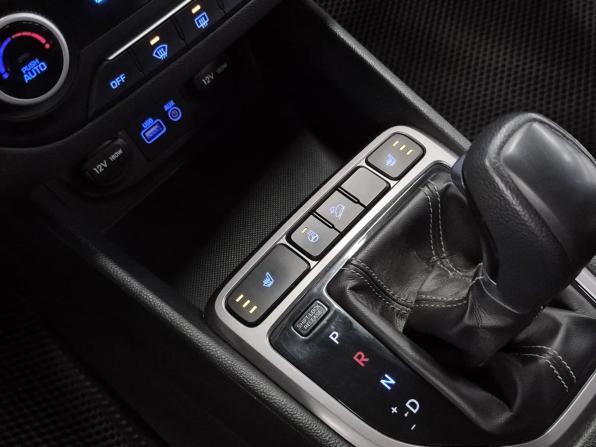 Hyundai Creta I с пробегом 2016 года, цена 1 629 000 рублей, 90041 км, внедорожник, Автокод Объявления