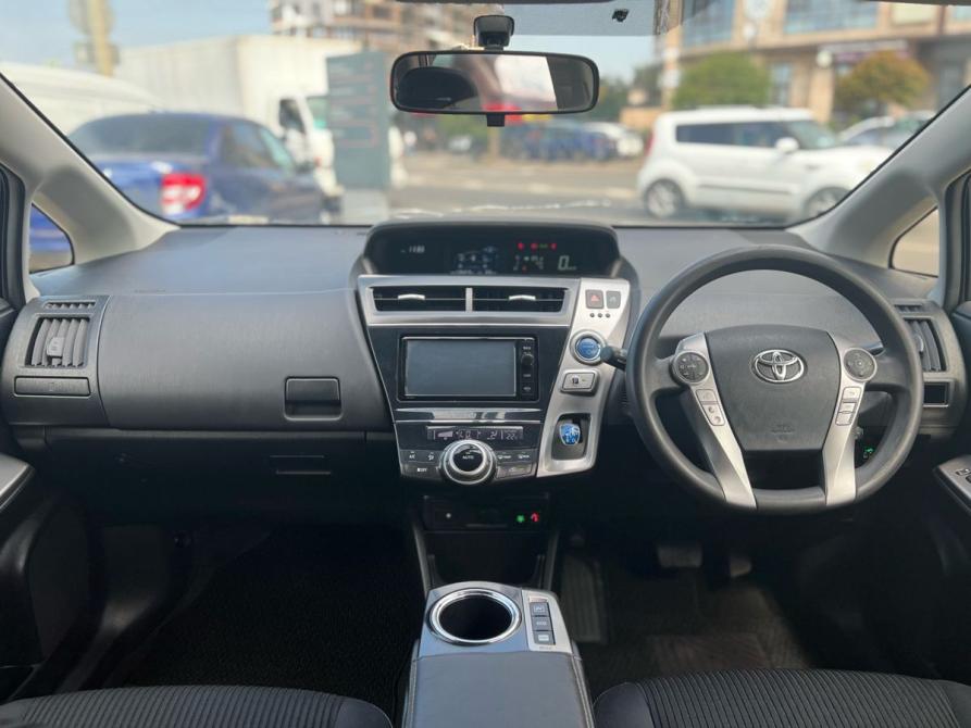 Toyota Prius Alpha I (ZVW40/41) Рестайлинг Краснодар  - изображение 17