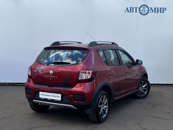 Renault Sandero II с пробегом 2018 года, цена 980 000 рублей, 142330 км, хэтчбек, Автокод Объявления