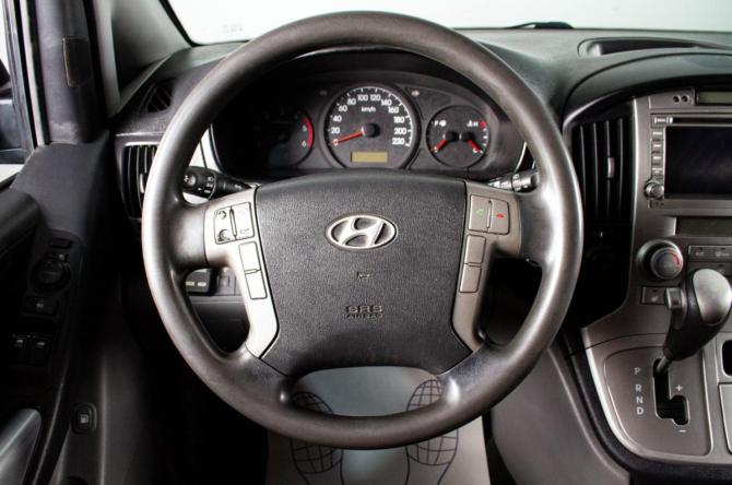 Hyundai Grand Starex I с пробегом 2011 года, цена 1 599 000 рублей, 295700 км, минивэн, Автокод Объявления