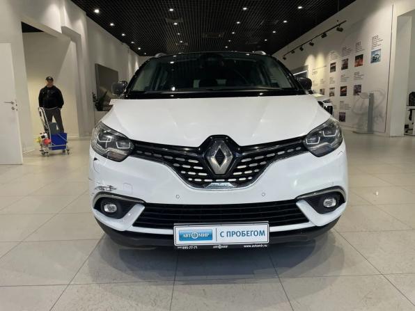 Renault Scenic IV с пробегом 2018 года, цена 1 490 000 рублей, 186130 км, компактвэн, Автокод Объявления