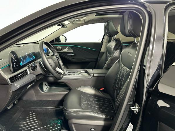 Chery Arrizo 8 с пробегом 2023 года, цена 1 995 000 рублей, 54000 км, седан, Автокод Объявления