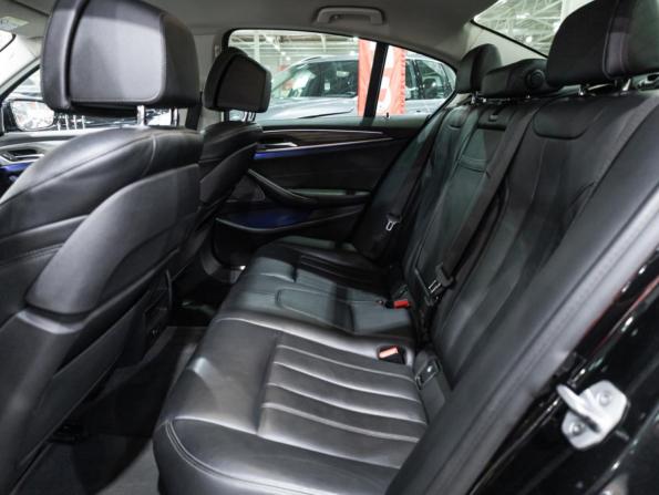 BMW 5 серии VII (G30/G31/G38) с пробегом 2018 года, цена 2 940 300 рублей, 174023 км, седан, Автокод Объявления