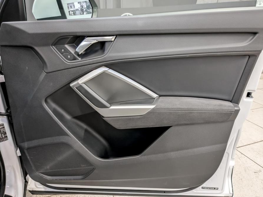 Audi Q3 II (F3) Москва  - изображение 25