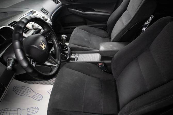 Honda Civic VIII Рестайлинг с пробегом 2009 года, цена 699 000 рублей, 319000 км, седан, Автокод Объявления