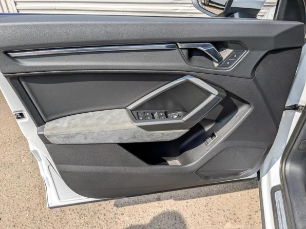 Audi Q3 Sportback II (F3) с пробегом 2021 года, цена 4 190 000 рублей, 67333 км, внедорожник, Автокод Объявления