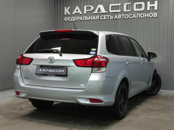 Toyota Corolla XI (E160 E170) Рестайлинг 2 с пробегом 2018 года, цена 1 090 000 рублей, 140000 км, универсал, Автокод Объявления