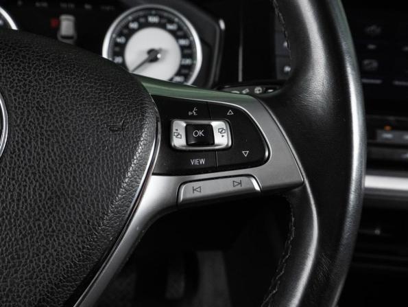 Volkswagen Touareg III с пробегом 2018 года, цена 3 599 000 рублей, 249749 км, внедорожник, Автокод Объявления
