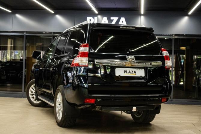 Toyota Land Cruiser Prado 150 Series Рестайлинг 1 с пробегом 2015 года, цена 3 229 000 рублей, 198690 км, внедорожник, Автокод Объявления
