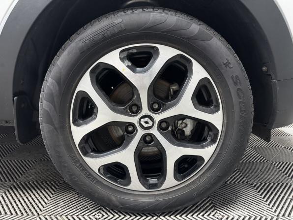 Renault Kaptur I с пробегом 2017 года, цена 1 520 000 рублей, 163475 км, внедорожник, Автокод Объявления