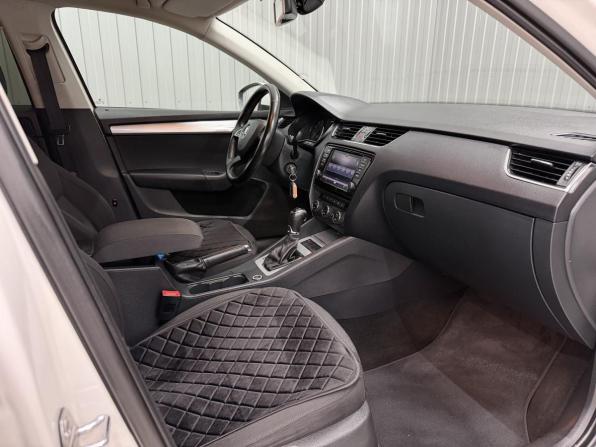 Skoda Octavia III (A7) с пробегом 2014 года, цена 1 300 000 рублей, 224022 км, лифтбек, Автокод Объявления