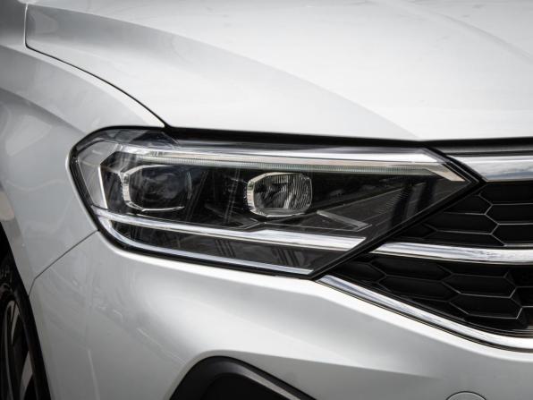 Volkswagen Polo VI с пробегом 2021 года, цена 1 624 070 рублей, 120311 км, лифтбек, Автокод Объявления
