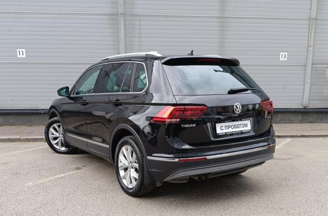 Volkswagen Tiguan II с пробегом 2019 года, цена 2 499 000 рублей, 134329 км, внедорожник, Автокод Объявления
