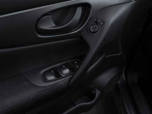 Nissan Qashqai II с пробегом 2014 года, цена 1 175 000 рублей, 139486 км, внедорожник, Автокод Объявления