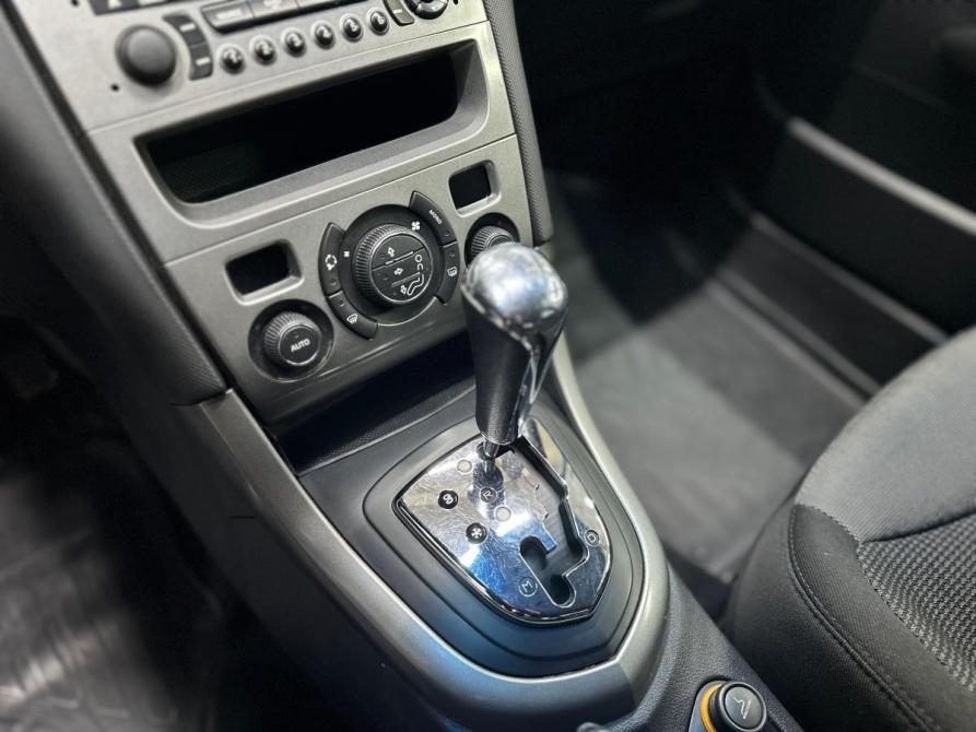 Peugeot 308 I Красноярск  - изображение 12