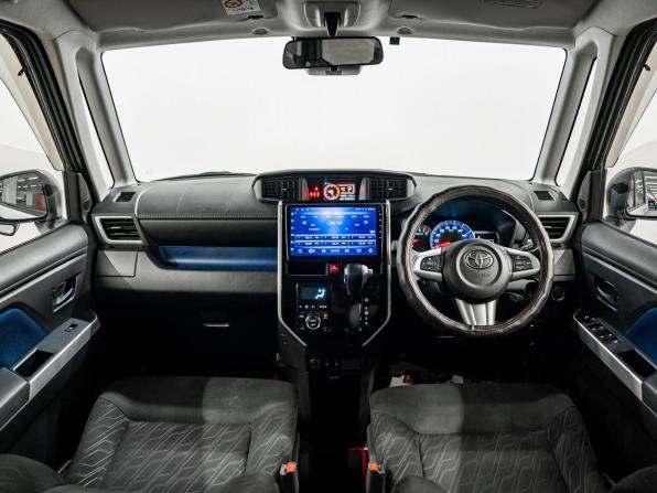 Toyota Roomy I Рестайлинг с пробегом 2020 года, цена 1 090 000 рублей, 109570 км, микровэн, Автокод Объявления