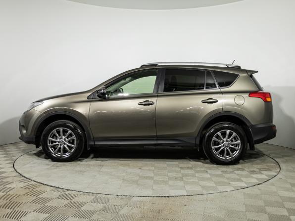 Toyota RAV4 IV (XA40) с пробегом 2015 года, цена 1 799 585 рублей, 230722 км, внедорожник, Автокод Объявления