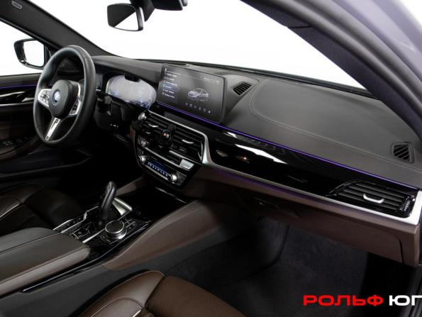BMW 5 серии VII (G30/G31/G38) Рестайлинг с пробегом 2022 года, цена 5 400 000 рублей, 54703 км, седан, Автокод Объявления