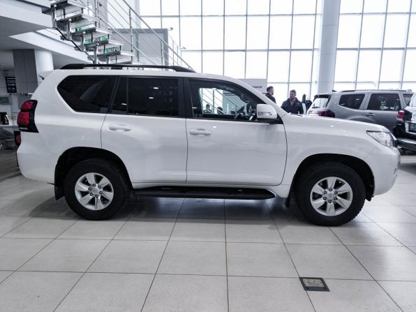 Toyota Land Cruiser Prado 150 Series Рестайлинг 2 с пробегом 2019 года, цена 5 350 000 рублей, 66898 км, внедорожник, Автокод Объявления