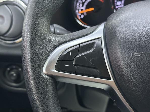 Renault Sandero II Рестайлинг с пробегом 2021 года, цена 1 299 000 рублей, 71347 км, хэтчбек, Автокод Объявления