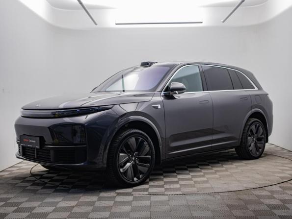 Li Auto (Lixiang) L7 I Рестайлинг с пробегом 2024 года, цена 6 820 000 рублей, 43732 км, внедорожник, Автокод Объявления
