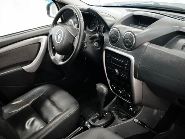 Renault Duster I с пробегом 2012 года, цена 717 000 рублей, 250246 км, внедорожник, Автокод Объявления