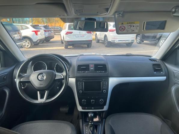 Skoda Yeti I Рестайлинг с пробегом 2014 года, цена 1 077 600 рублей, 177672 км, внедорожник, Автокод Объявления