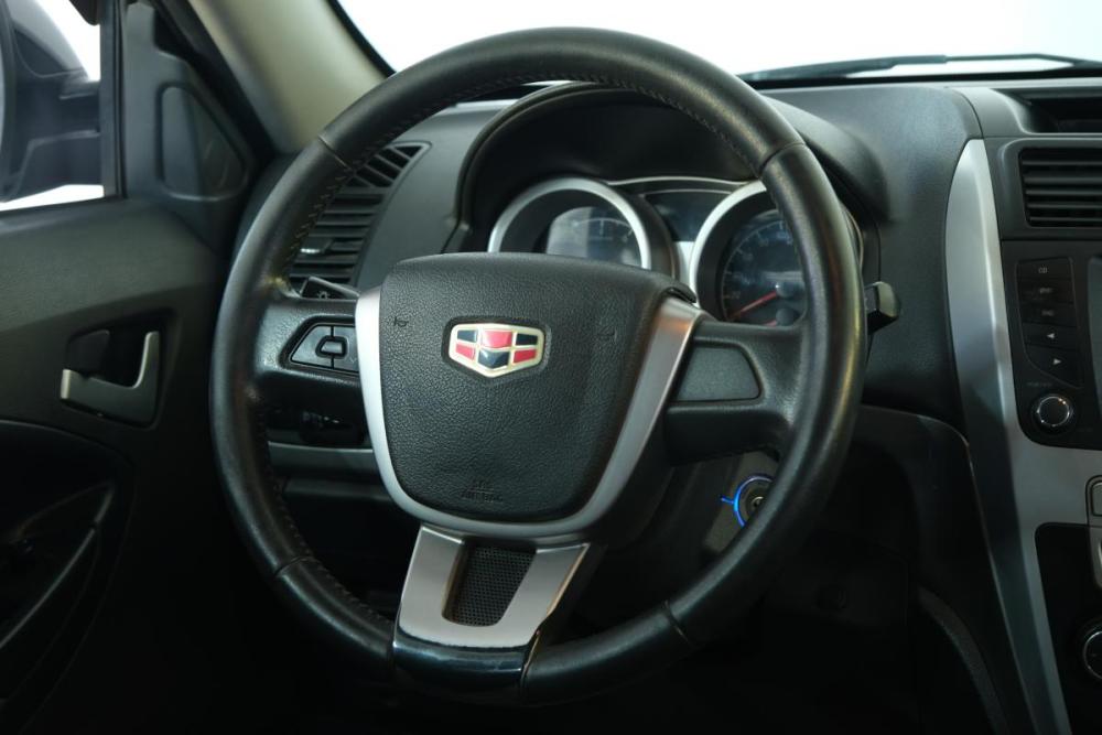 Geely Emgrand X7 I Омск  - изображение 12