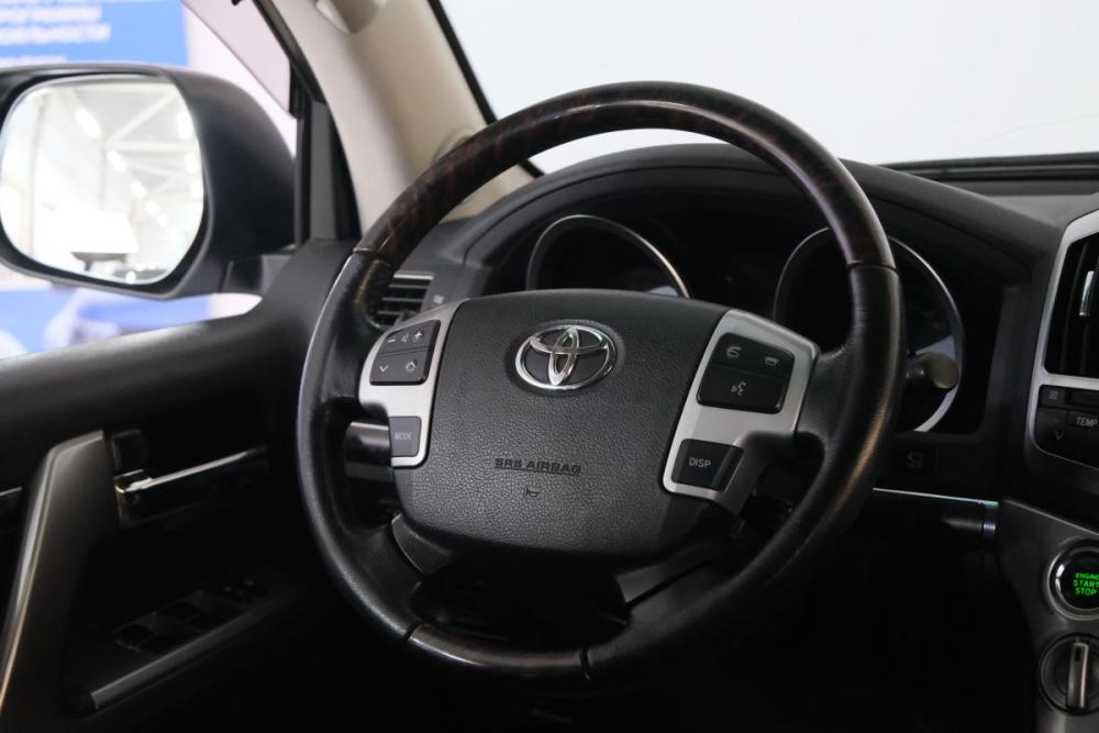 Toyota Land Cruiser 200 Series Рестайлинг 1 Омск  - изображение 14