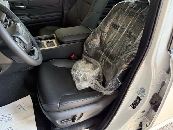 Toyota Land Cruiser Prado 250 Series с пробегом 2026 года, цена 12 760 000 рублей, 6 км, внедорожник, Автокод Объявления