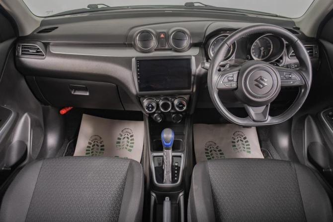 Suzuki Swift V с пробегом 2020 года, цена 1 229 000 рублей, 32000 км, хэтчбек, Автокод Объявления