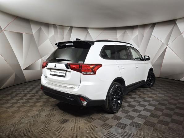 Mitsubishi Outlander III Рестайлинг 3 с пробегом 2021 года, цена 2 659 000 рублей, 49001 км, внедорожник, Автокод Объявления