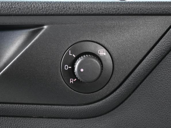 Volkswagen Polo VI с пробегом 2021 года, цена 1 719 000 рублей, 126906 км, лифтбек, Автокод Объявления
