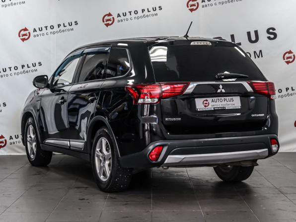 Mitsubishi Outlander III Рестайлинг 2 с пробегом 2015 года, цена 1 680 000 рублей, 89069 км, внедорожник, Автокод Объявления
