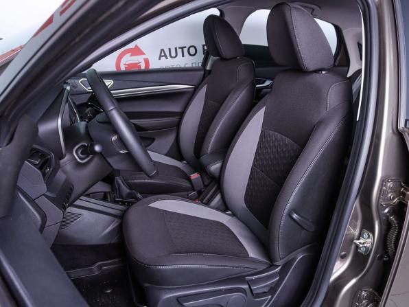 Lada (ВАЗ) Vesta I Рестайлинг (NG) с пробегом 2025 года, цена 1 570 000 рублей, 5600 км, седан, Автокод Объявления