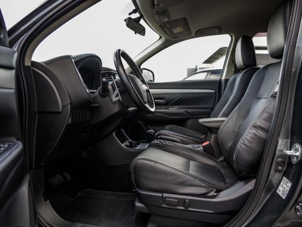 Mitsubishi Outlander III Рестайлинг с пробегом 2014 года, цена 1 698 000 рублей, 45647 км, внедорожник, Автокод Объявления