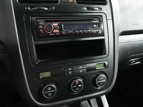 Volkswagen Golf V с пробегом 2008 года, цена 390 000 рублей, 394870 км, хэтчбек, Автокод Объявления