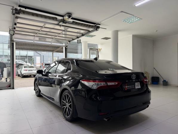 Toyota Camry VIII (XV70) Рестайлинг с пробегом 2021 года, цена 2 900 000 рублей, 122800 км, седан, Автокод Объявления