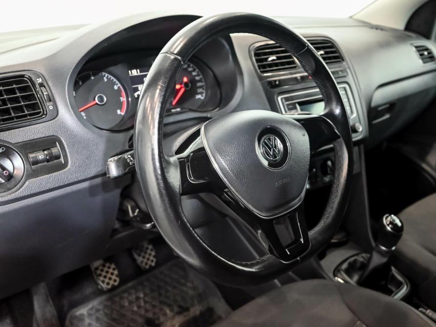 Volkswagen Polo V Рестайлинг Екатеринбург  - изображение 14