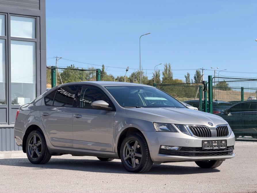 Skoda Octavia III (A7) Рестайлинг Волгоград  - изображение 4