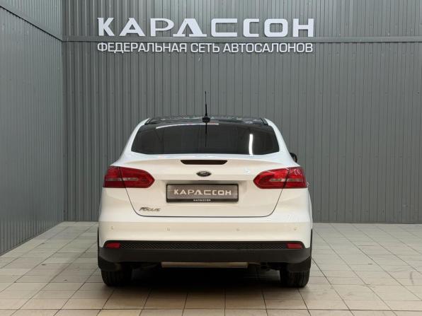 Ford Focus III Рестайлинг с пробегом 2017 года, цена 978 000 рублей, 201522 км, седан, Автокод Объявления