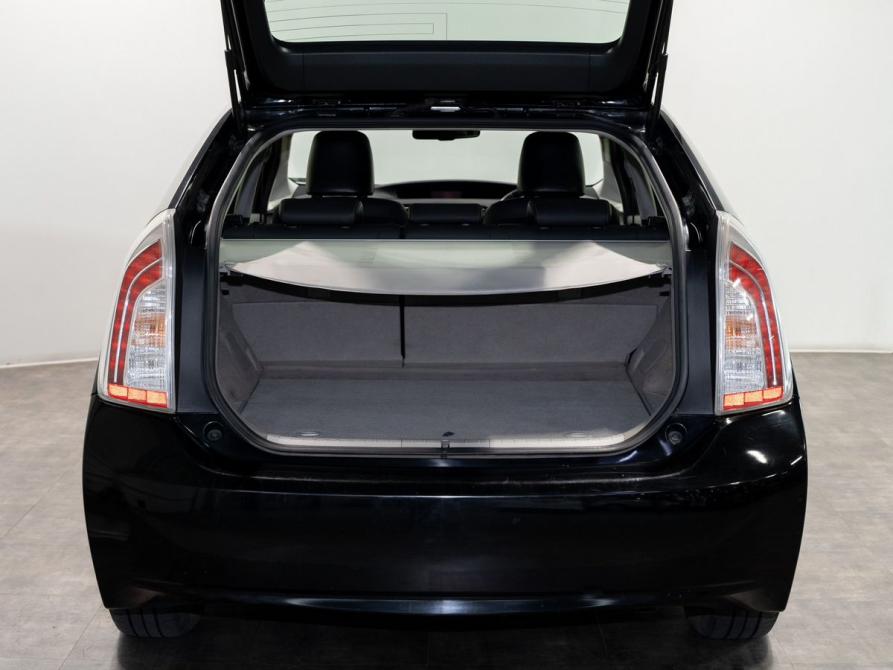 Toyota Prius III Рестайлинг (XW30) Чита  - изображение 14