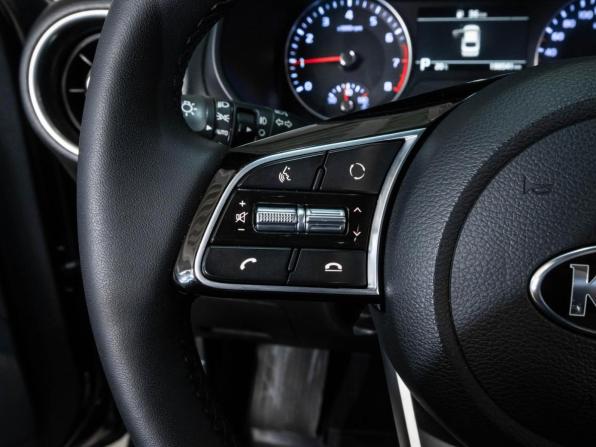 Kia Cerato IV с пробегом 2019 года, цена 1 771 000 рублей, 198541 км, седан, Автокод Объявления