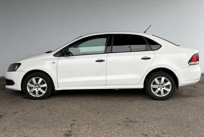 Volkswagen Polo V с пробегом 2013 года, цена 619 000 рублей, 247975 км, седан, Автокод Объявления