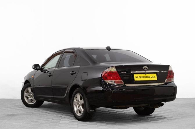 Toyota Camry V (XV30) Рестайлинг с пробегом 2005 года, цена 899 000 рублей, 350000 км, седан, Автокод Объявления