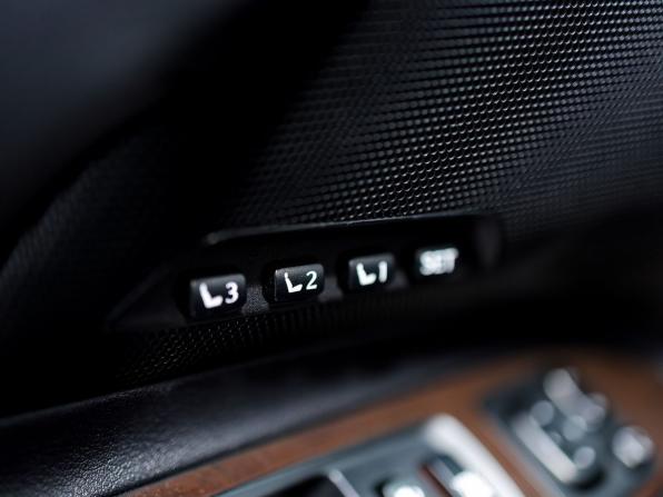 Lexus IS II Рестайлинг 2 с пробегом 2012 года, цена 2 799 000 рублей, 155553 км, кабриолет, Автокод Объявления