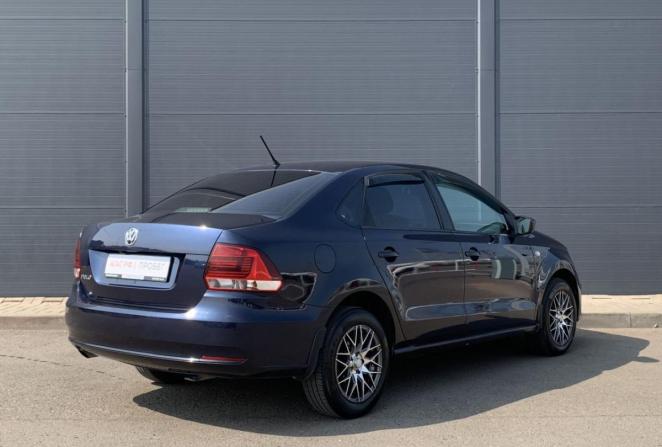Volkswagen Polo V Рестайлинг с пробегом 2016 года, цена 890 000 рублей, 165000 км, седан, Автокод Объявления