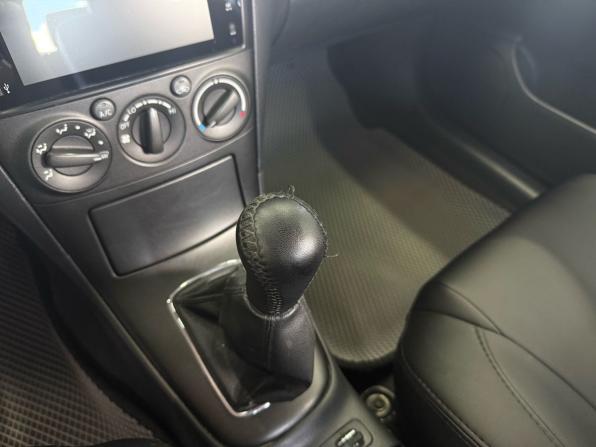 Toyota Avensis II Рестайлинг с пробегом 2006 года, цена 949 000 рублей, 184115 км, седан, Автокод Объявления