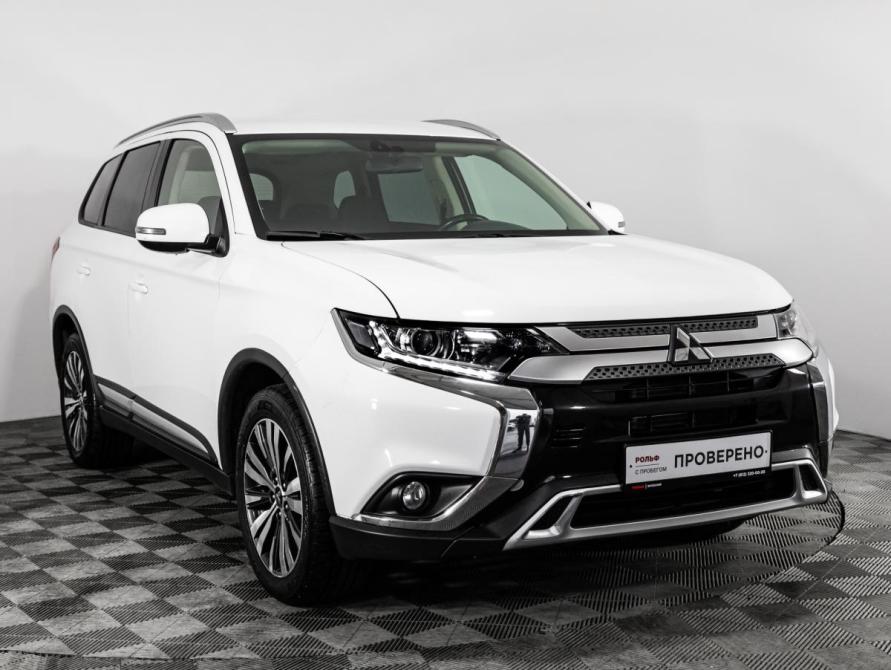 Mitsubishi Outlander III Рестайлинг 3 Санкт-Петербург  - изображение 3