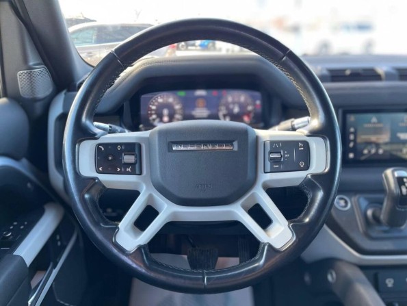 Land Rover Defender II с пробегом 2020 года, цена 6 173 000 рублей, 60089 км, внедорожник, Автокод Объявления